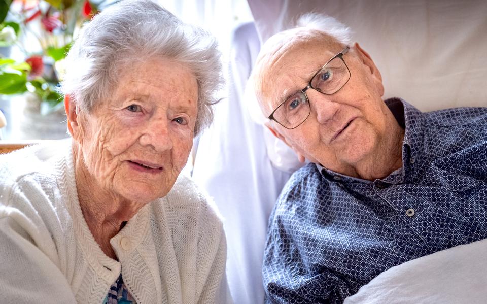 Nanke en Wiemer Hoekstra zijn zondag 70 jaar getrouwd.