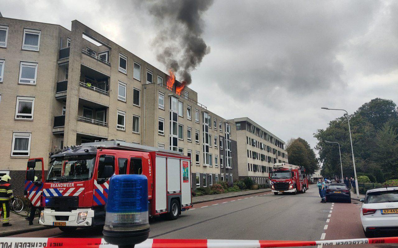 Bij de brand kwam een 89-jarige bewoner om het leven. Bij de brand kwam een 89-jarige bewoner om het leven.