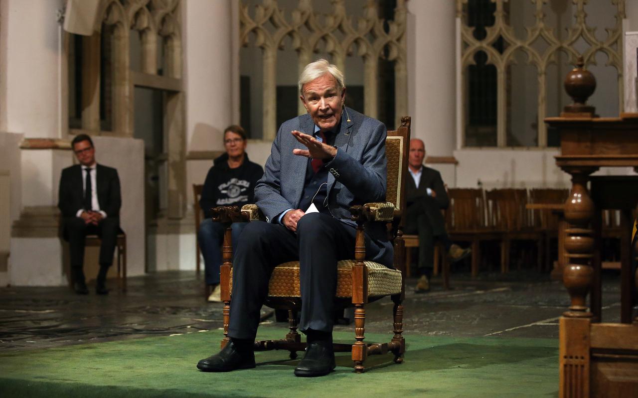 Jan Terlouw geeft een college tijdens de opening van het academisch jaar in de Martinikerk in Franeker. Jan Terlouw geeft een college tijdens de opening van het academisch jaar in de Martinikerk in Franeker.