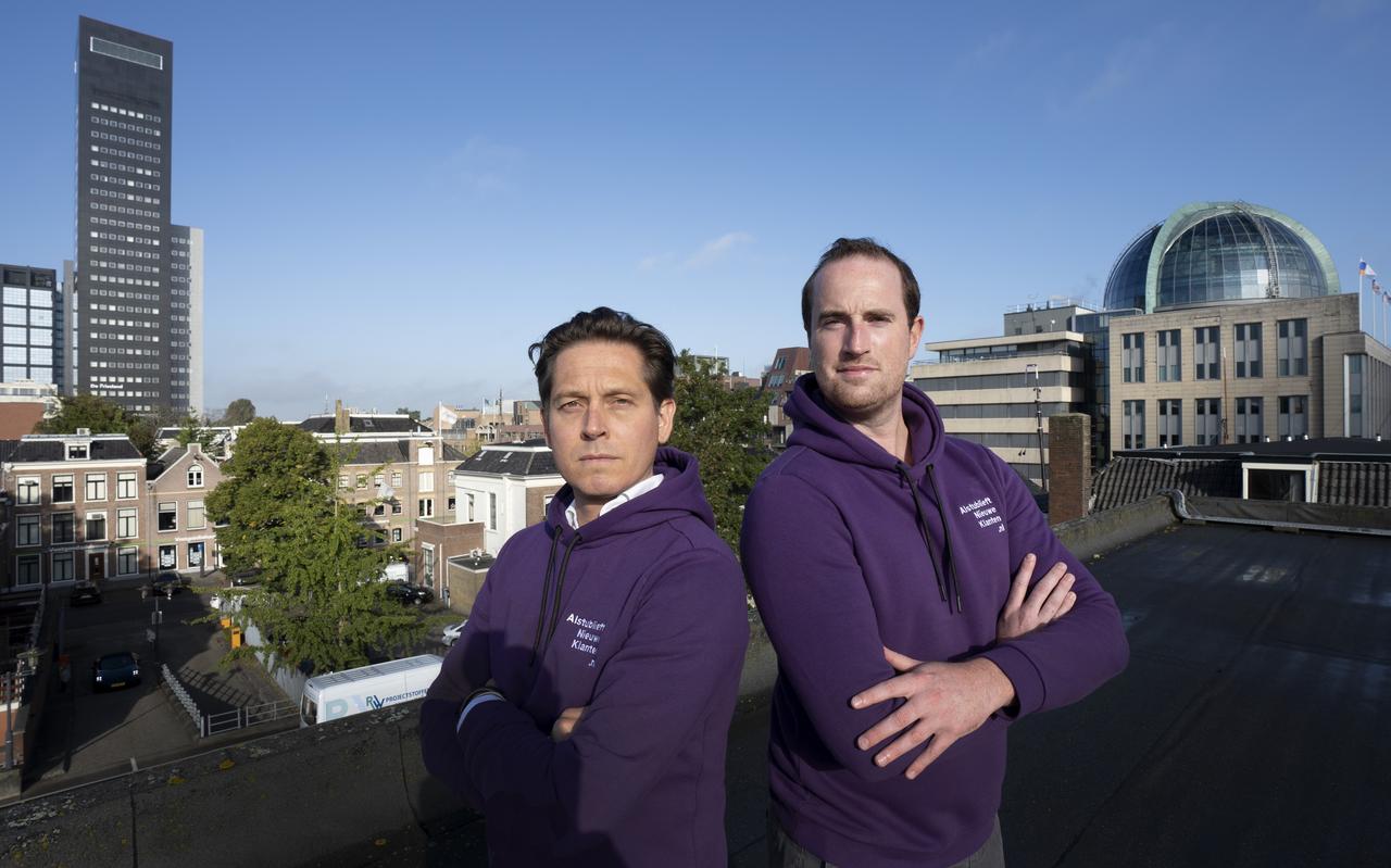 Daan Verhorst en Vincent Walstra werkten samen aan start-up Ayold maar zagen door de coronacrisis hun plannen sneven. Met de lessen van Ayold zijn ze een nieuw bedrijf begonnen: alstublieftnieuweklanten.nl. Daan Verhorst en Vincent Walstra werkten samen aan start-up Ayold maar zagen door de coronacrisis hun plannen sneven. Met de lessen van Ayold zijn ze een nieuw bedrijf begonnen: alstublieftnieuweklanten.nl.
