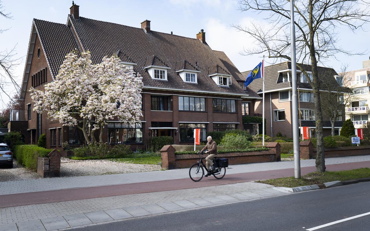 Makelaardij Popma uit Leeuwarden verkocht drie monumentale huizen vrijwel tegelijkertijd.