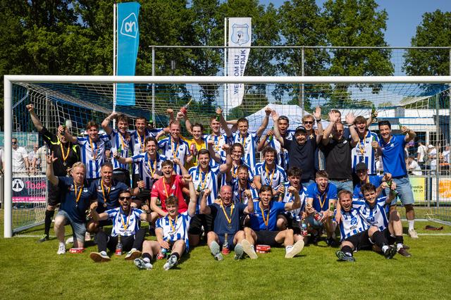 Gorredijk gaat op voor een herkansing in de tweede klasse: ‘Ze hebben mij gehaald om kampioen te wor
