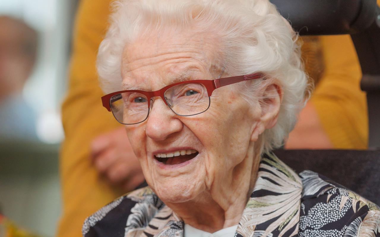 Mevrouw Kemper-Mulder is donderdag 105 jaar oud geworden.