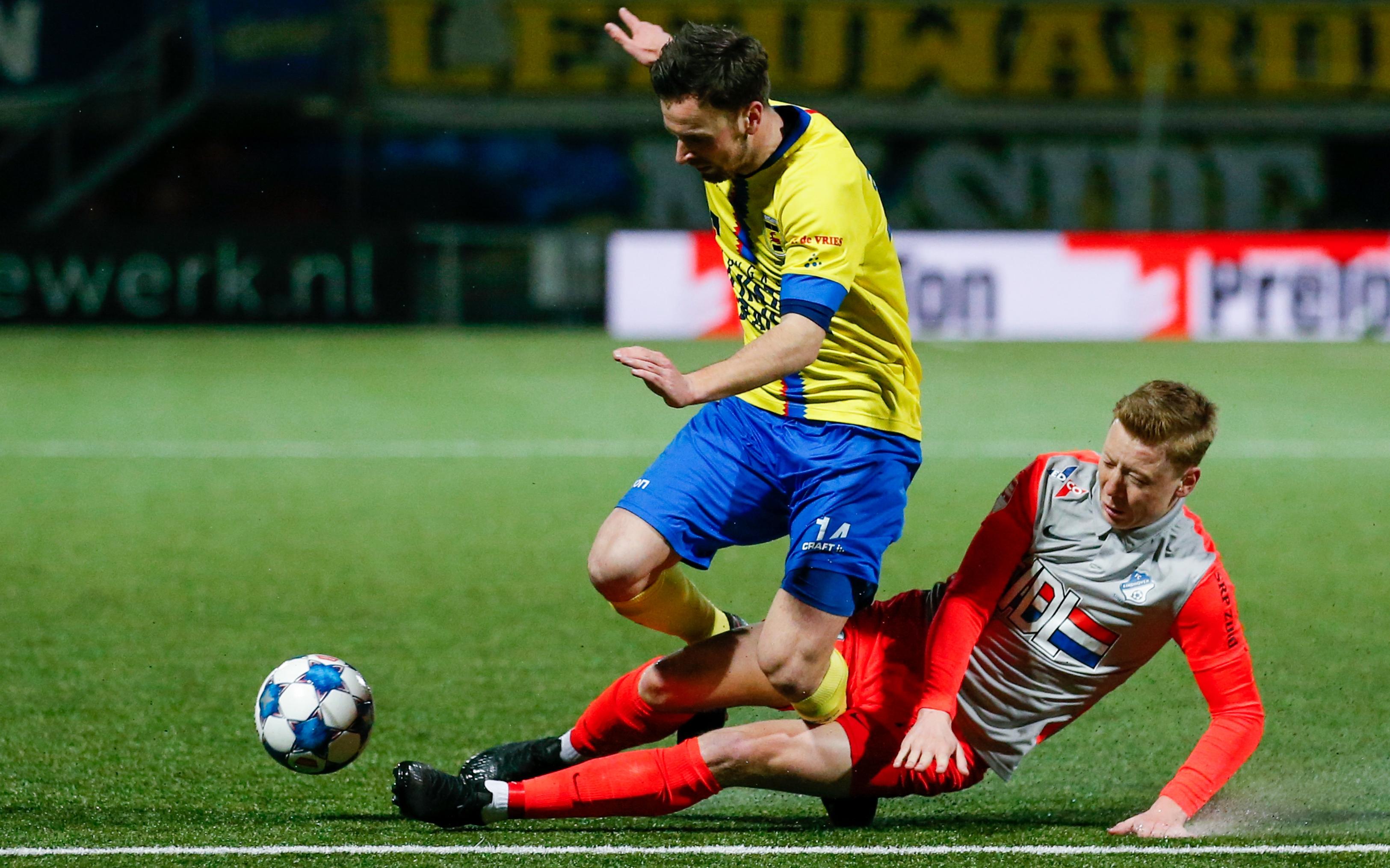 Geduldig Cambuur slecht oranje-grijze muur uit Eindhoven - Leeuwarder Courant