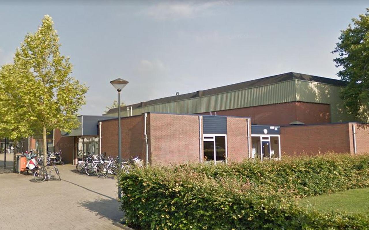 De bestaande sporthal De Drait, die wordt vervangen door nieuwbouw. De bestaande sporthal De Drait, die wordt vervangen door nieuwbouw.