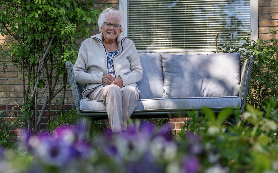 Wytske Bakker-Veninga uit Nijland is geboren op 16 mei 1925. ,,Ik bin tefreden."