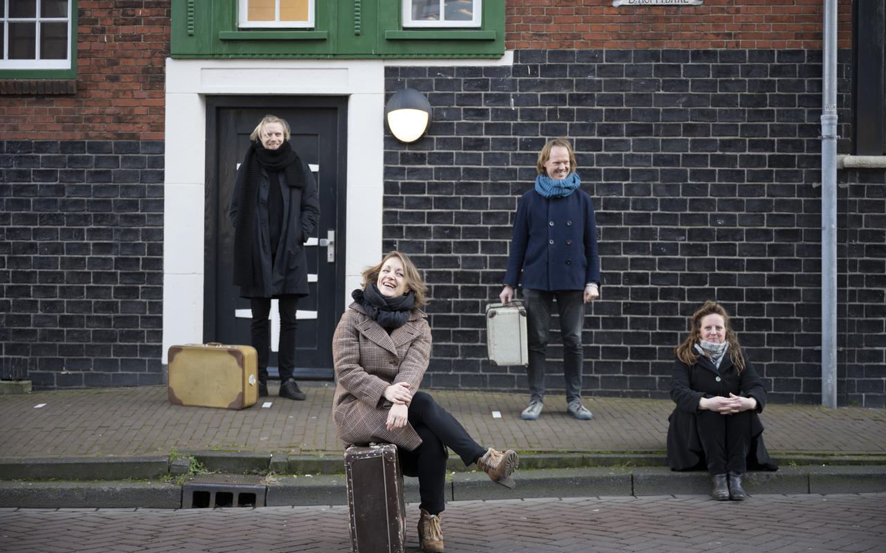 De bedenkers van 'De Thuisreiziger' met van links naar rechts : Willem Wits, Miriam Overlach, Wilbert Bulsink en Elze van den Akker.