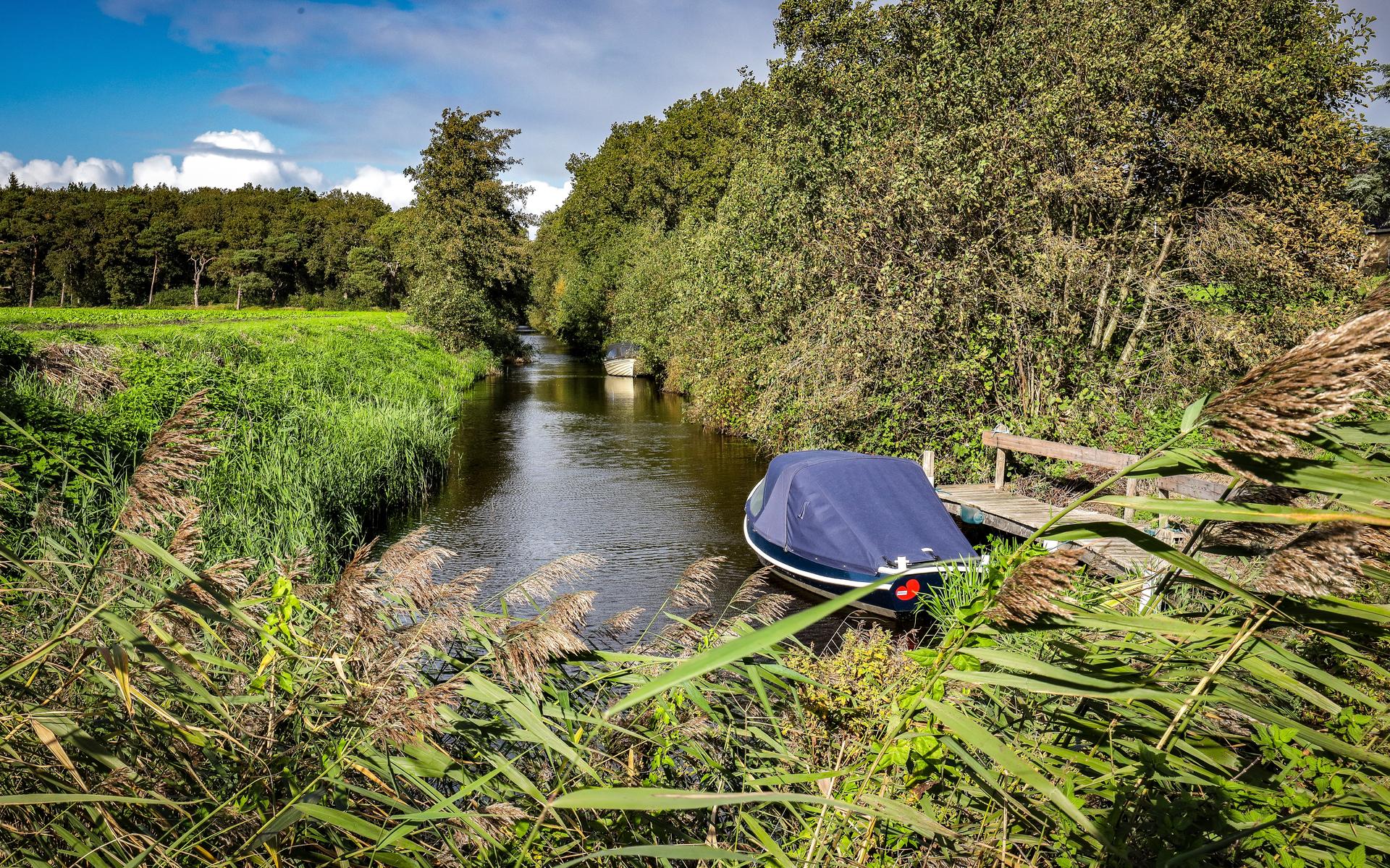 Landbouwgif in de Sminkefeart bij Oudemirdum was ongevaarlijk voor zwemmers volgens GGD