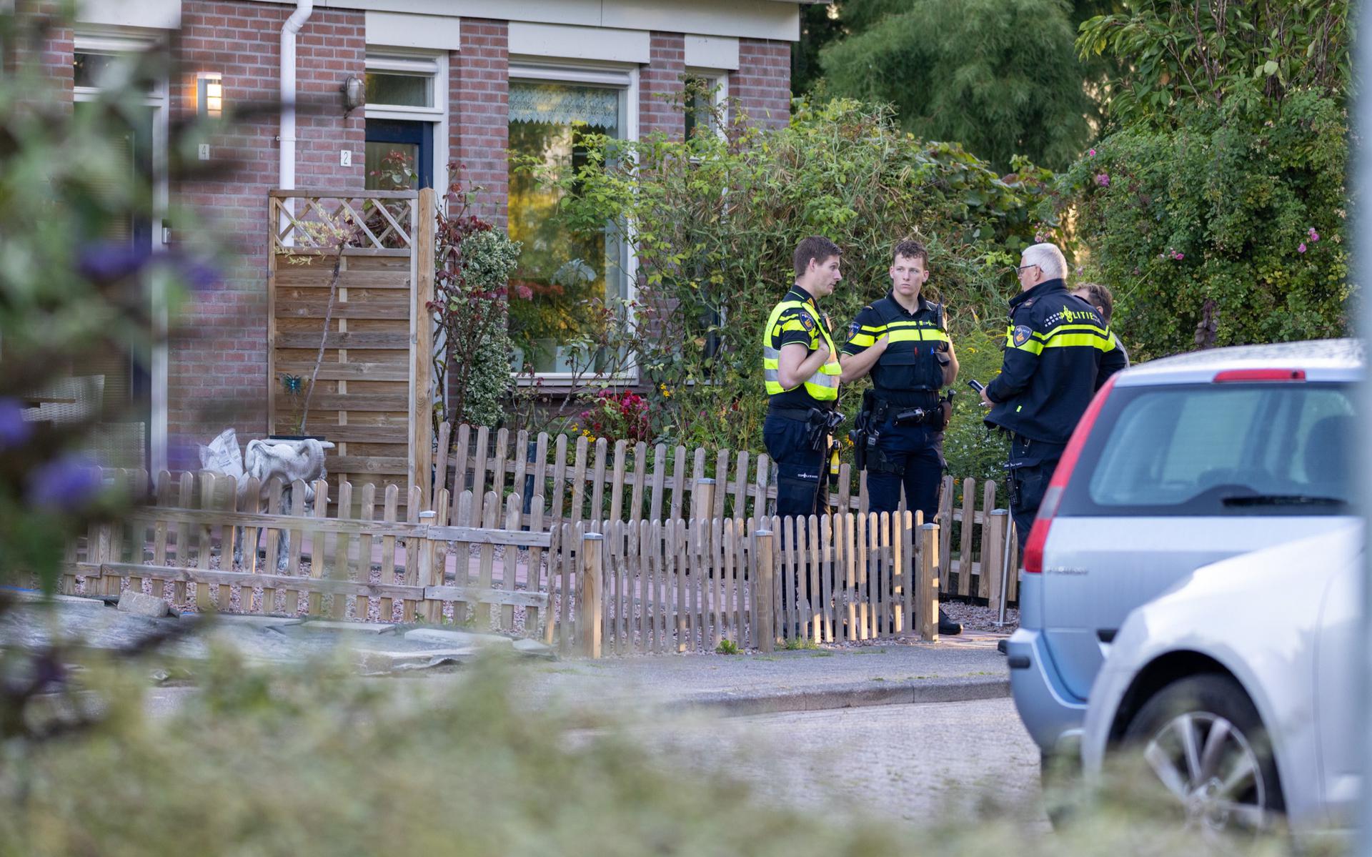 Vrouw (54) Raakt Zwaargewond In Woning Grou, Mogelijk Slachtoffer ...