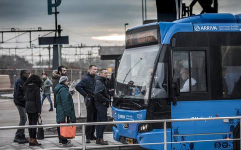 Arriva rijdt een extra dienstregeling tijdens de Sneekweek tussen het station van Sneek en het Sneekermeer.