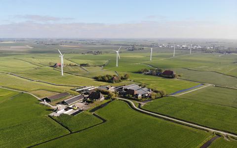 Windmolenpark Beabuorren bij Tjerkwerd, van bovenaf gezien.