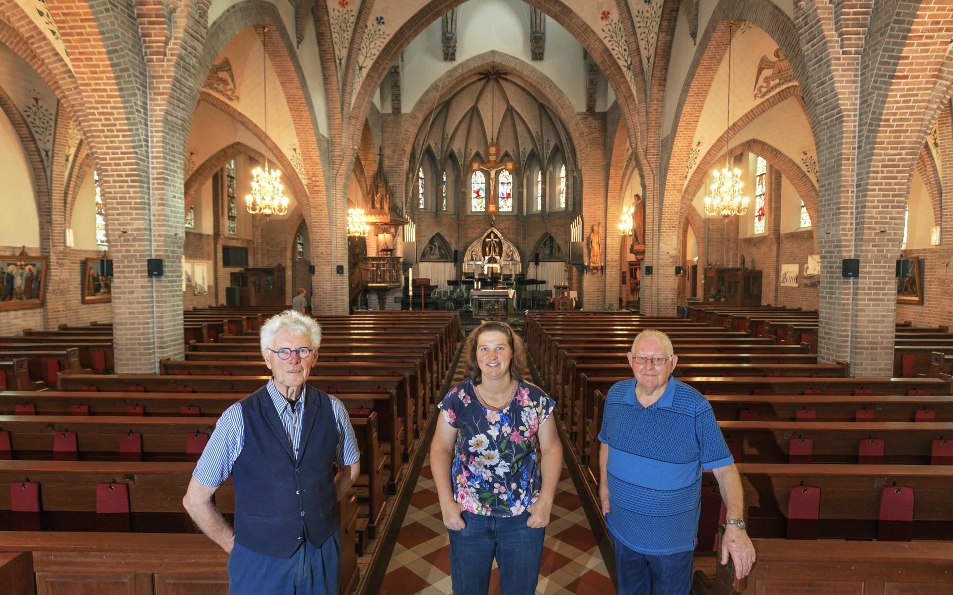 Heel Steggerda viert eeuwfeest van katholieke Fredericuskerk: 'Best knap dat zo'n klein dorpje zo'n 