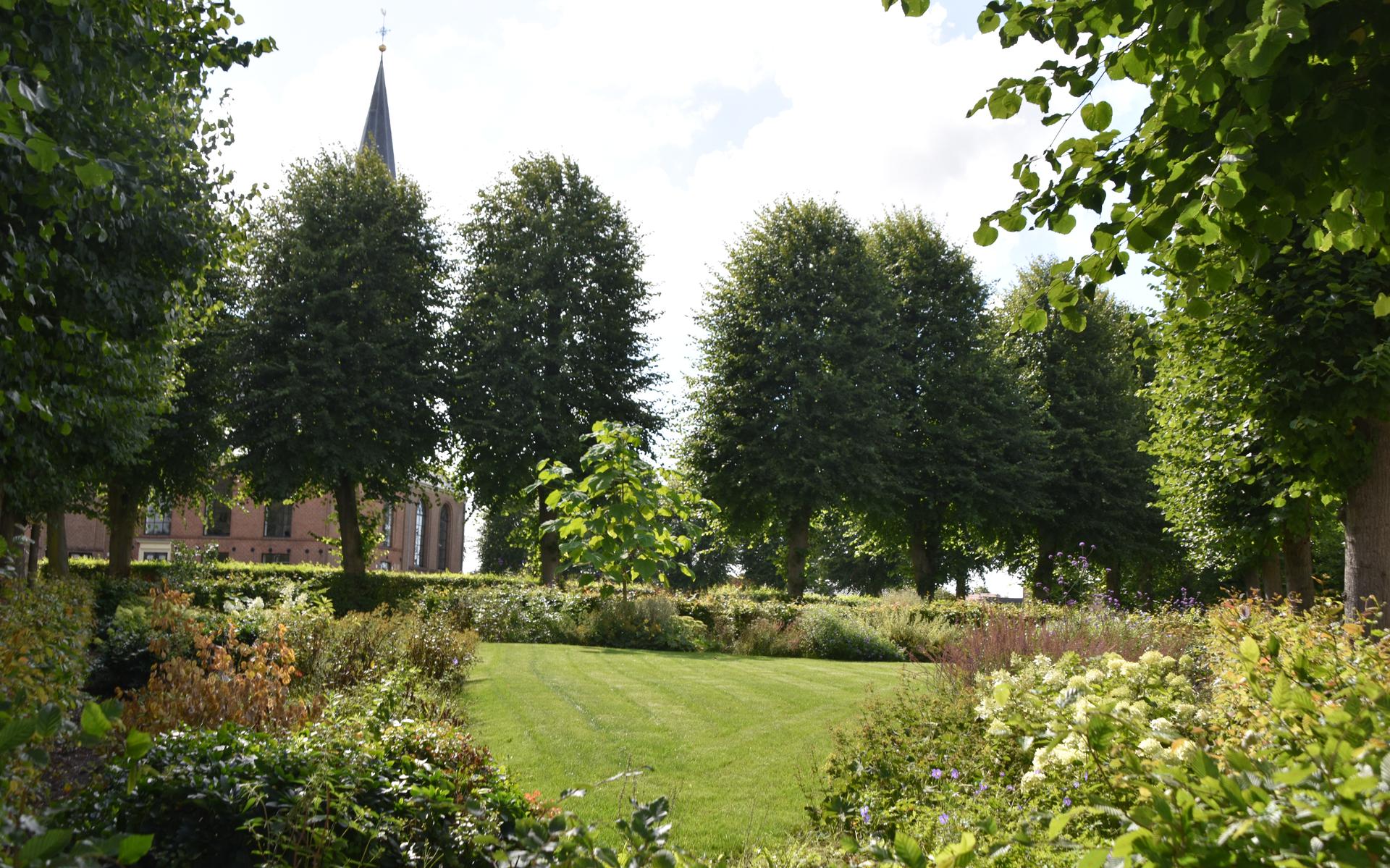 Terptuin Centraal Bij Tsjerkepaad In Menaam Leeuwarder Courant