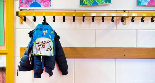 Scholen van Wiis moeten flink bezuinigen