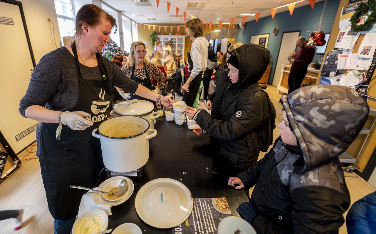 Burgerinitiatief Soep & Zo biedt een gratis maaltijd en warmte aan de inwoners van de gemeente Waadhoeke