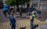 Boa's demonstreerden in 2020 bij het stadhuis in Leeuwarden omdat ze graag beter bewapend wilden worden.