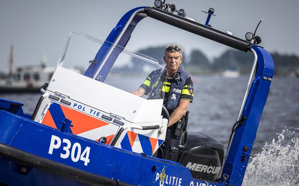 Op patrouille rond de Snitser Mar. ,,Ik tocht: Hoe fine we dat jonkje. Wat is der gebeurd?''