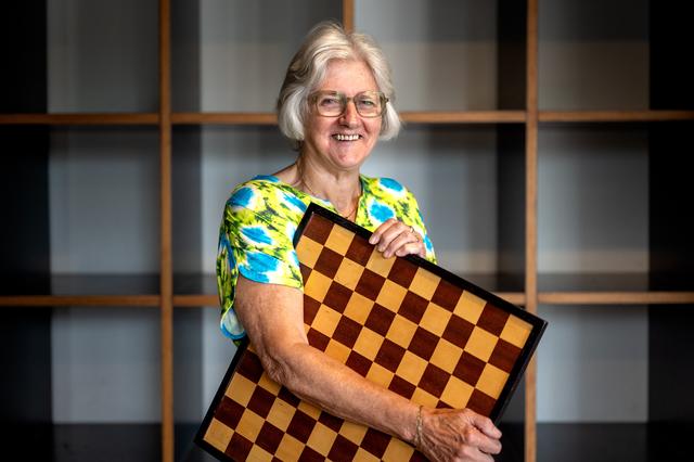 Iepie Poepjes (77) uit Lemmer speelde 50 jaar geleden al op het WK en buigt zich nog een keer over h
