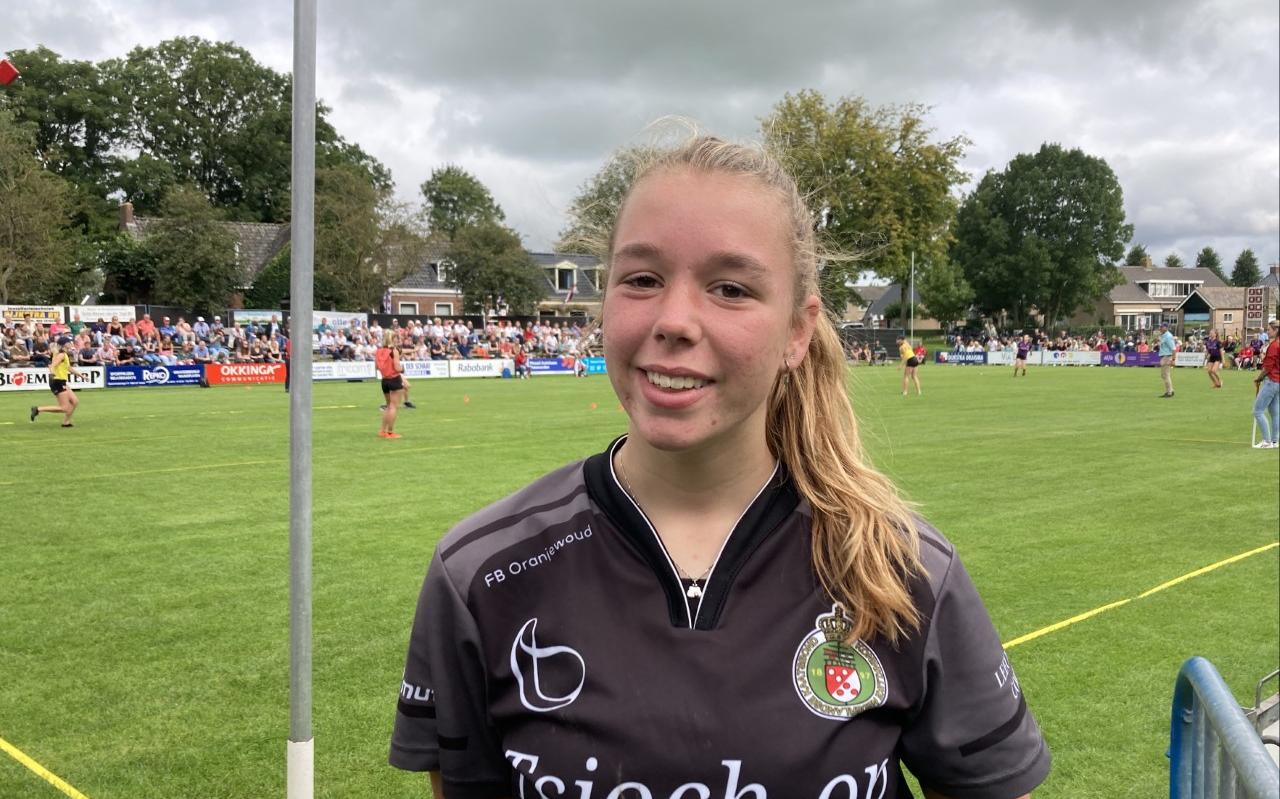 Gerde Lycklama à Nijeholt mocht na een hoop onzekerheid debuteren op de Frouljus PC. Gerde Lycklama à Nijeholt mocht na een hoop onzekerheid debuteren op de Frouljus PC.