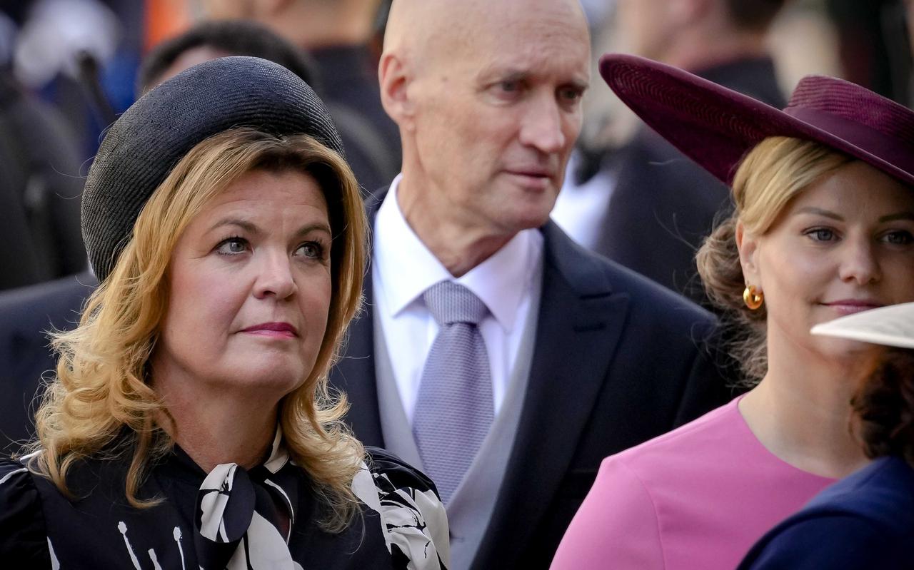 Stikstofminister Christianne van der Wal (VVD) arriveert bij de Koninklijke Schouwburg voor Prinsjesdag.