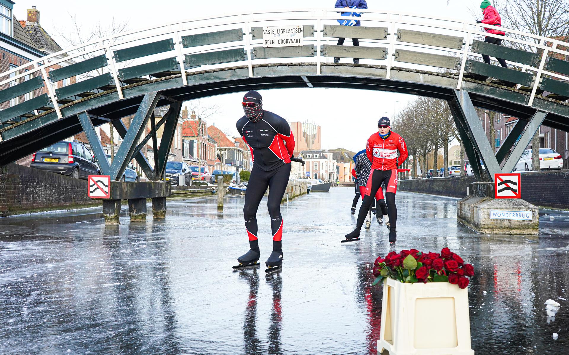 Nieuws uit Friesland van 13 en 14 februari | Angenent bereikt Leeuwarden na Elfstedentocht en Friesl