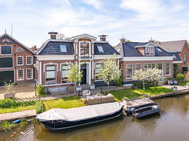 Ouderlijk huis van eerste winnaar Elfstedentocht te koop gezet in Wergea