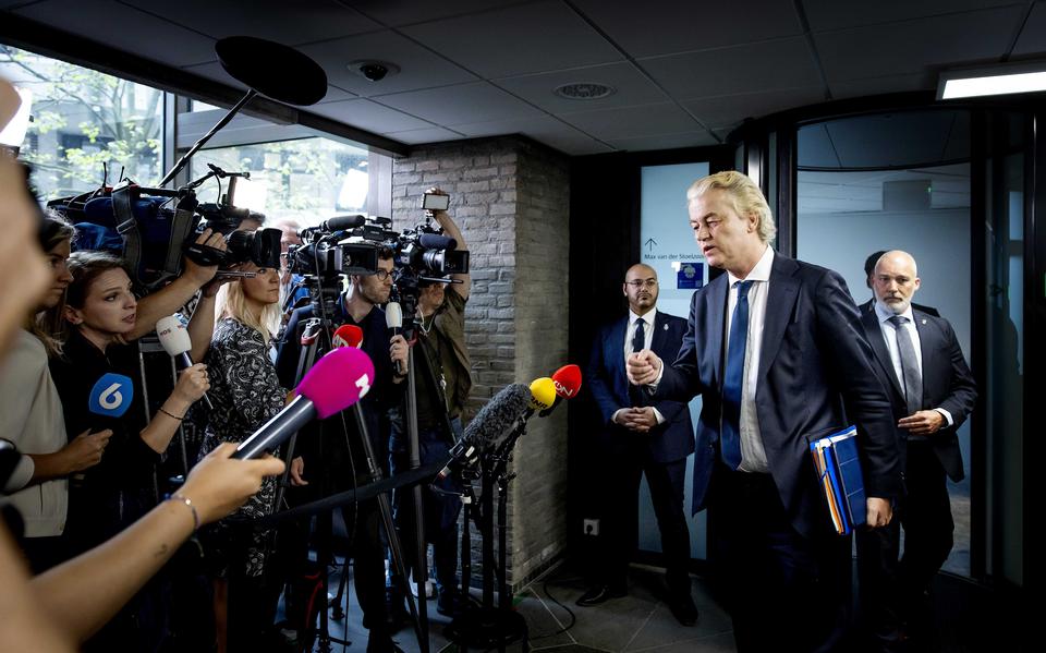 Geert Wilders (PVV) maakte woensdagmiddag als eerste melding van een onderhandelaarsakkoord. 