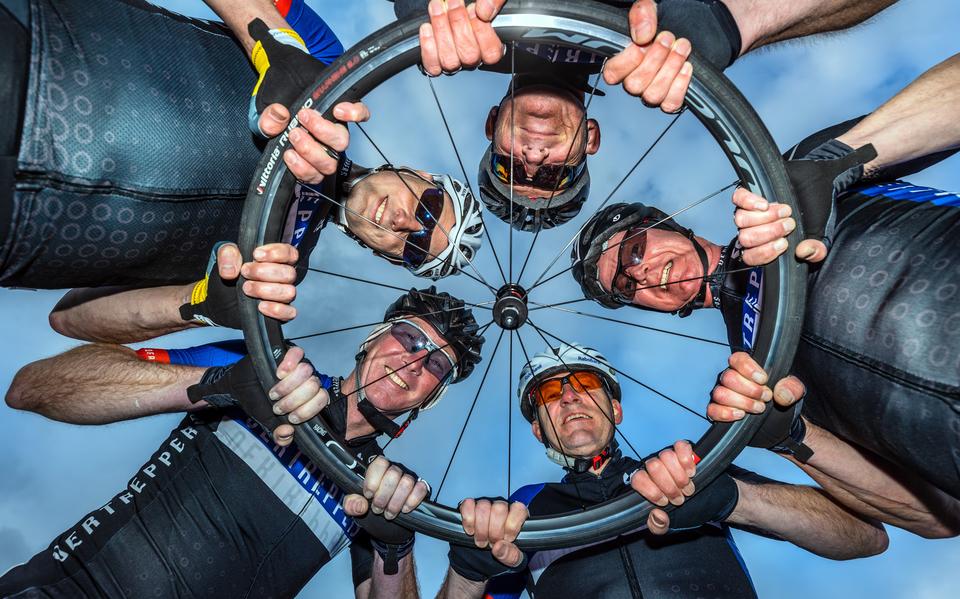 De Oertreppers uit Ureterp. ,,Wy wolle net grutter as dit.'' 