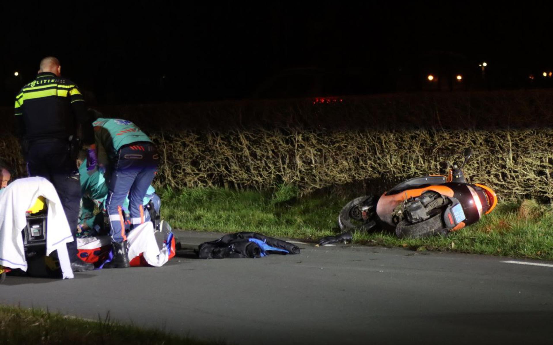 Scooterrijder Zwaargewond Na Val Op Mr. P.J. Troelstraweg Tussen ...