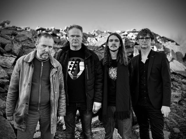 Jan Kuipers Alma (64) uit Drachten blaast band Christ In Concrete na ruim 30 jaar nieuw leven in