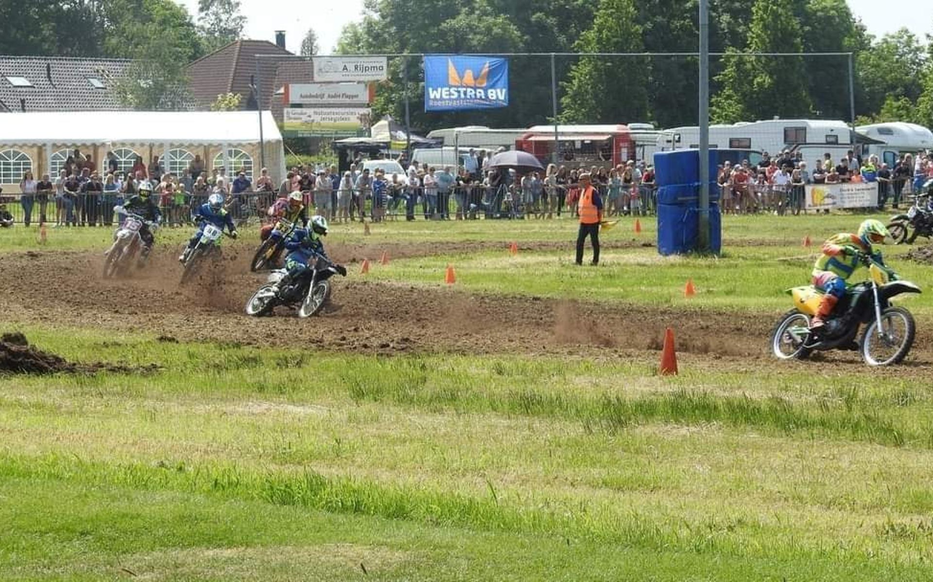 Stikstofregels maken einde aan grasbaanraces in Woudsend. 'Zo wordt het nooit meer wat met evenement