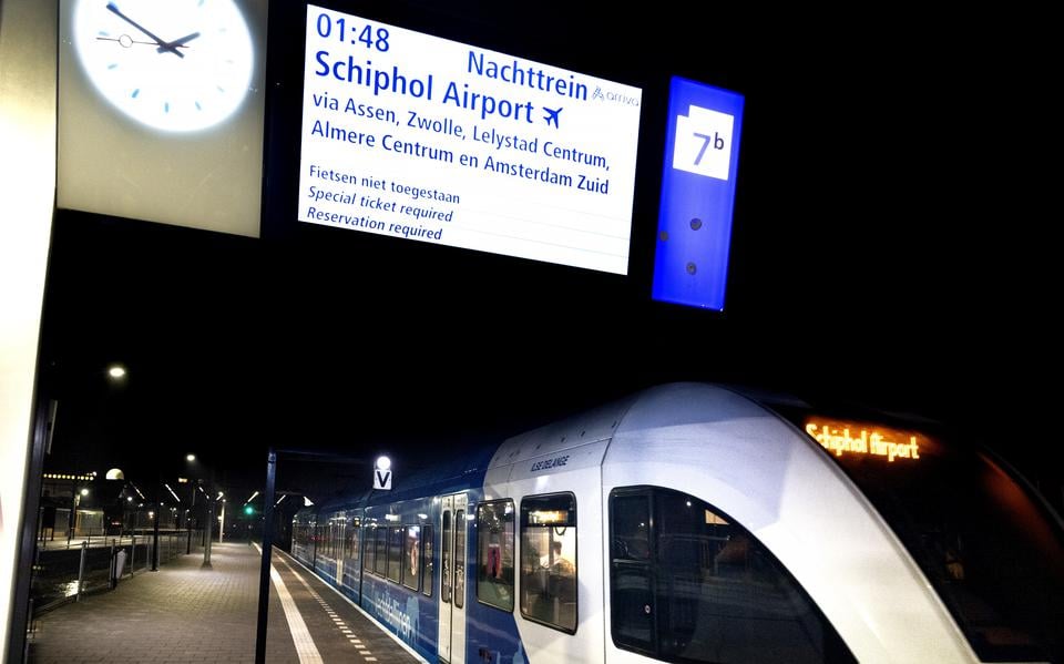 Arriva mag al wel met zijn nachttrein van Groningen naar Schiphol op het hoofdrail-net. Het bedrijf wil daar straks ook met zijn internationale treinen op rijden.