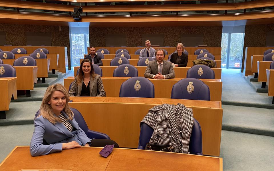 De introductie van nieuw gekozen Tweede Kamerleden afgelopen week, met hier een deel van de fractie van D66. FOTO ARCHIEF
