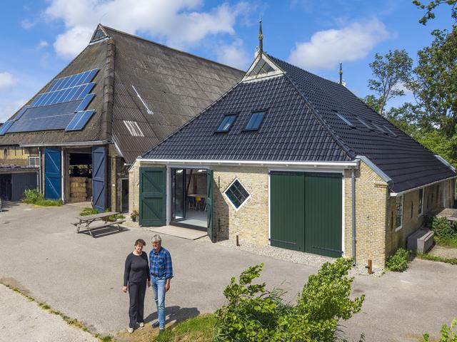 Okkingastate in Wijnaldum opent accommodatie Lyts Hûs: Slapen en leren op een bio-boerderij