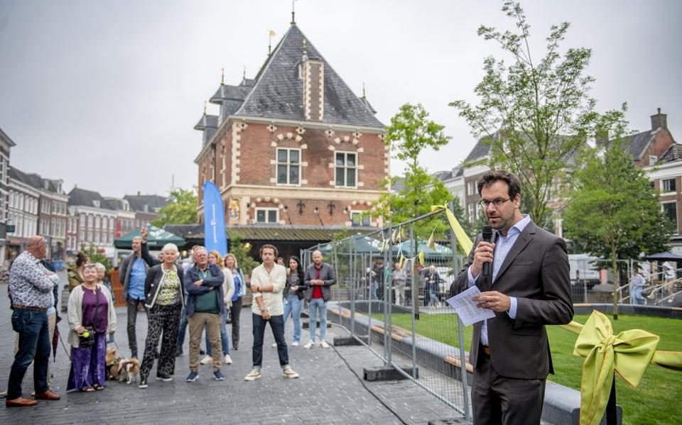 De officiële opening van het plantsoen werd verricht door wethouder Evert Stellingwerf.