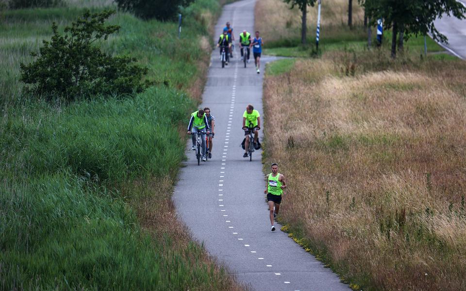 Geart Jorritsma op weg naar de zege in Sneker marathon van 2022.