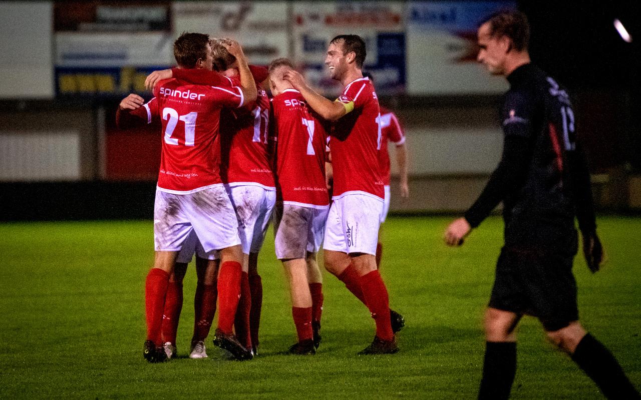 Harkemase Boys in het bekerduel tegen Flevo Boys. Harkemase Boys in het bekerduel tegen Flevo Boys.