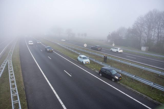 LIVE | Forse file door ongeval op A7 bij Haskerhorne & code geel in Friesland vanwege dichte mist