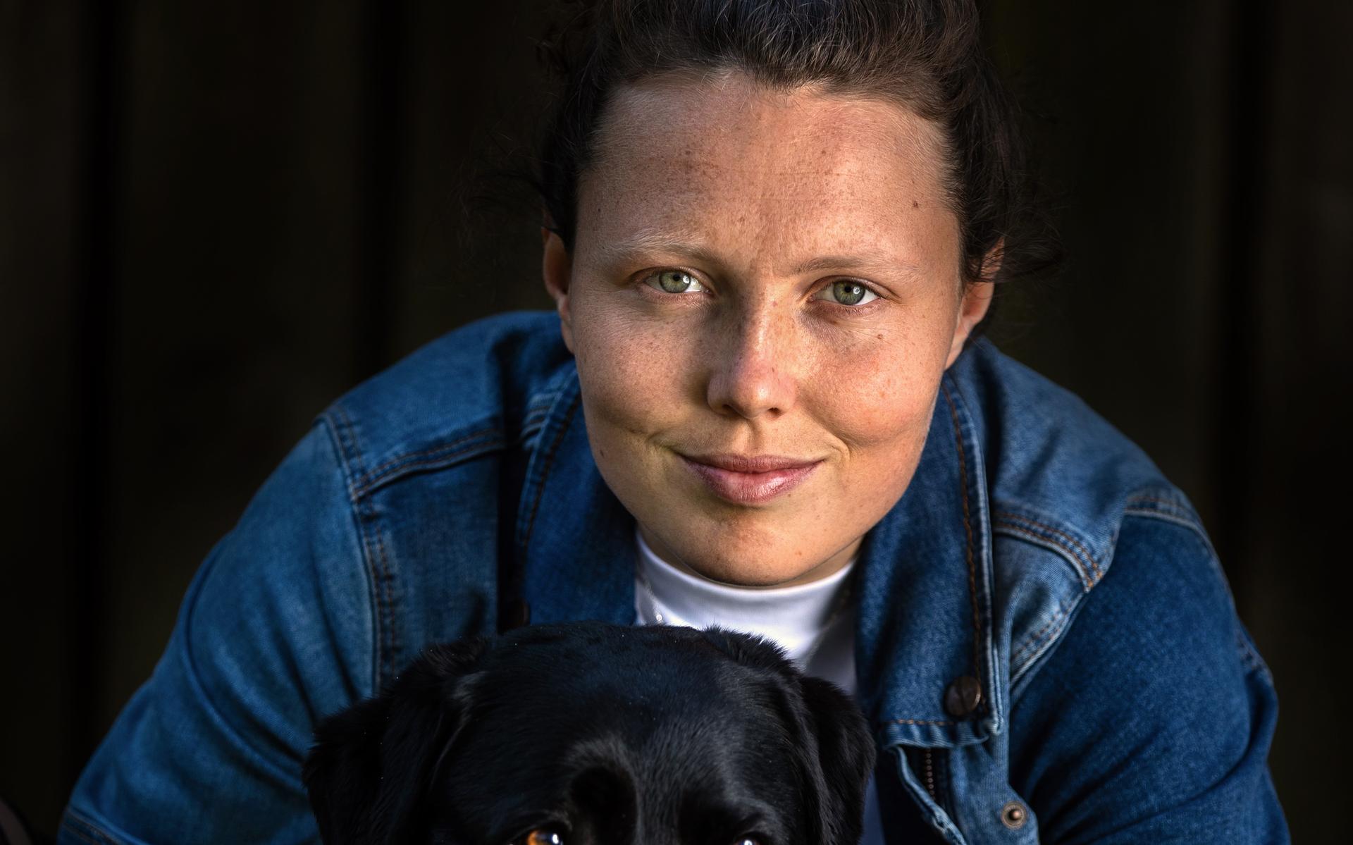 De kracht van Fenna Kalma: 'De pijn van mijn vaders dood verdwijnt nooit, maar ik krijg er ook een e
