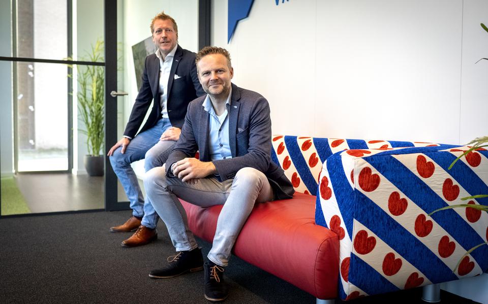 Erik de Jong en Peter Paulides (rechts) van vastgoedadviseur Provier in Heerenveen.