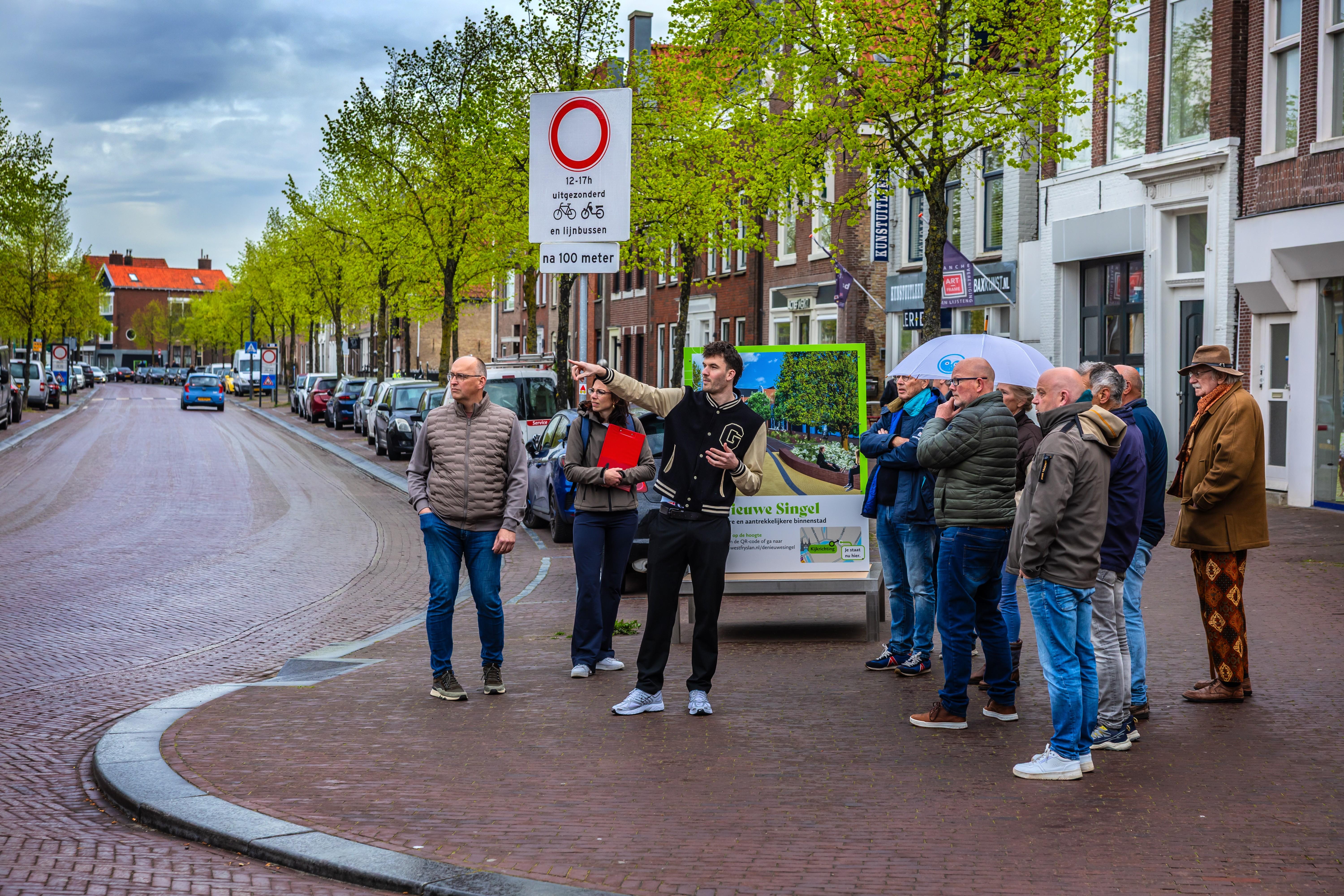 Nieuwe inrichting Singel in Sneek roept gemengde reacties op: ‘Als de gemeente toch niet luistert, h