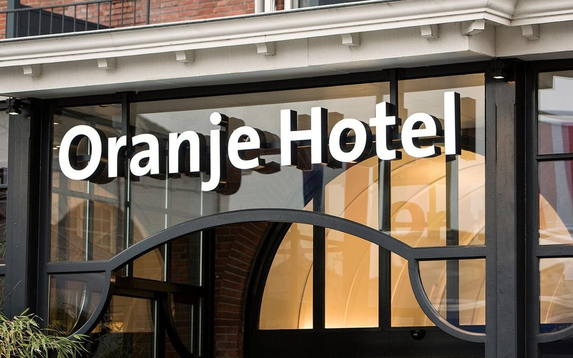 Oranje Hotel in Leeuwarden stopt door crisis met koken: vijftien banen weg - Leeuwarder Courant