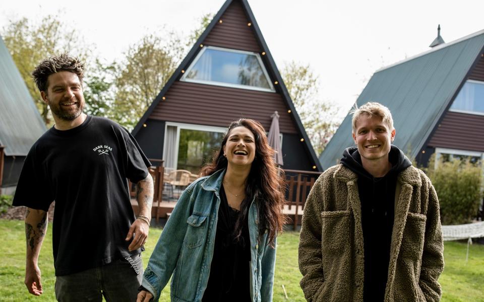 Willem en Rachel van Sas en Martijn Manschot op het Wylde Pad in Twijzelerheide.