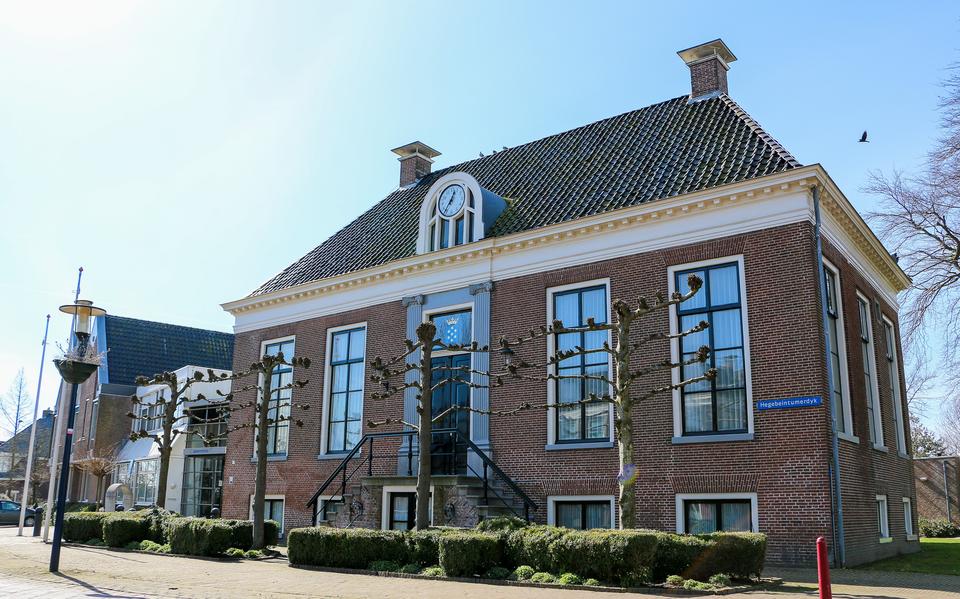 Gemeentehuis Ferwert. FOTO LC/ARODI BUITENWERF