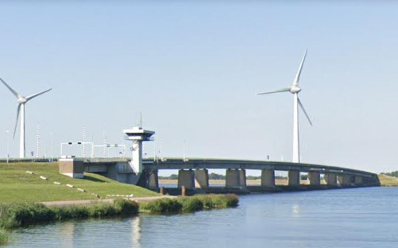 De Ketelbrug tussen Lelystad en de Noordoostpolder.