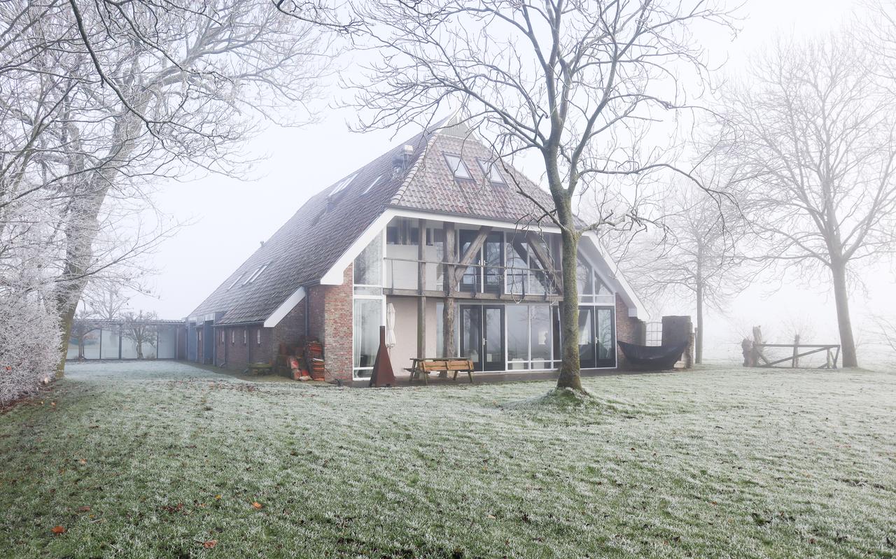 Binnenkijken in een woonboerderij in Dronryp Binnenkijken in een woonboerderij in Dronryp