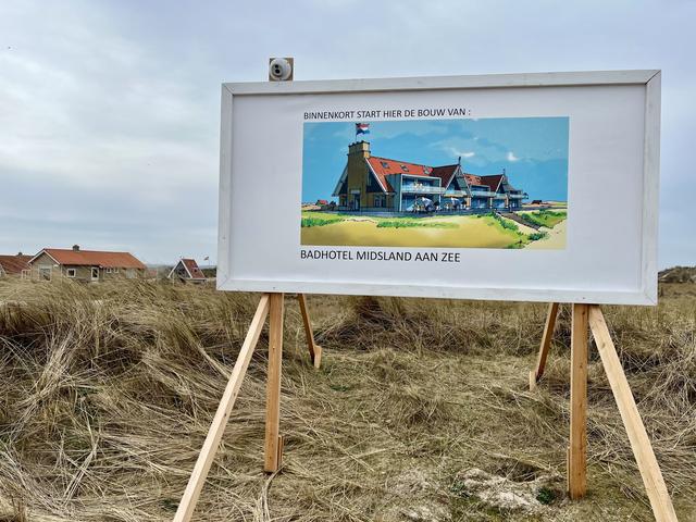 Herbouw badhotel Midsland aan Zee lonkt na 83 jaar