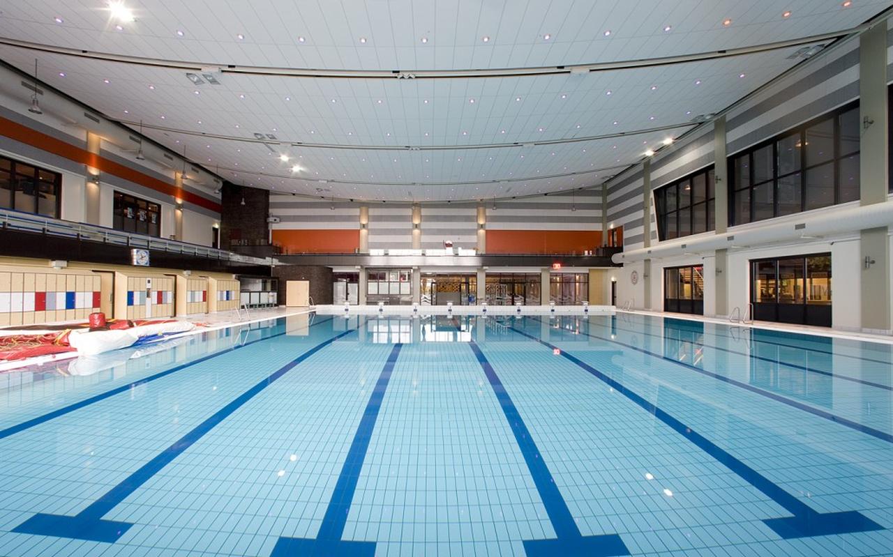 Het wedstrijdbad van Sportstad Heerenveen. Het wedstrijdbad van Sportstad Heerenveen.