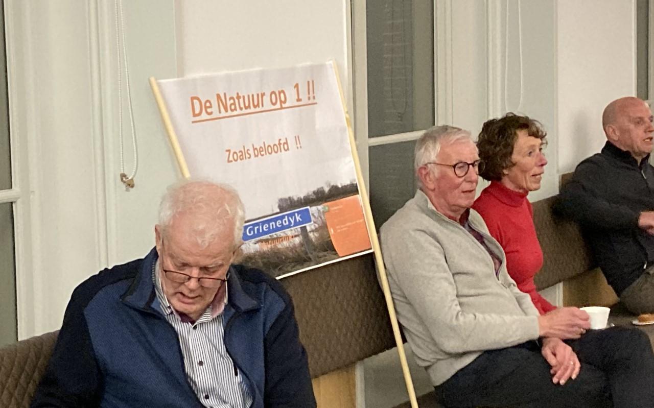 Griene Dyk Natuurlijk vroeg tijdens de raadsvergadering over De Potten aandacht voor de natuur in het gebied.