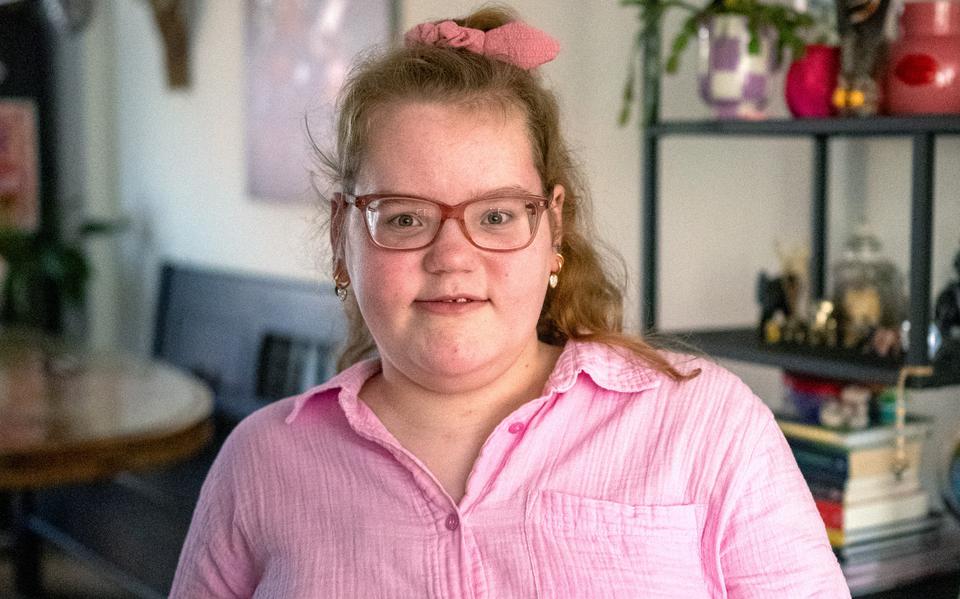 Tessa (11) zamelt geld in voor Serious Request.